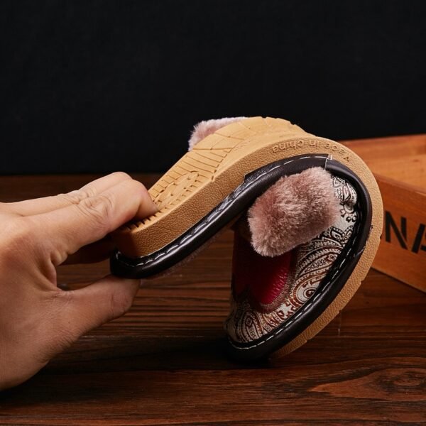 Men's Luxury Fur and Leather Slippers - Image 8